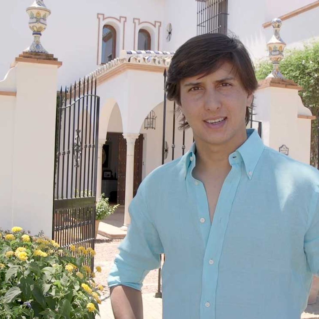 Andrés Roca Rey muestra a ¡HOLA! su 'refugio' sevillano