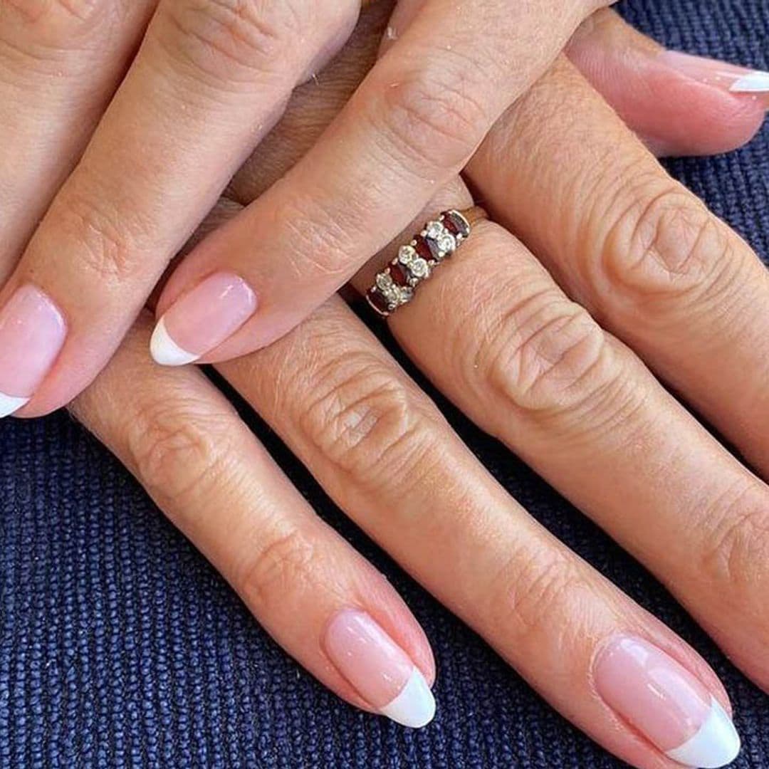 Manicura francesa para principiantes: 3 trucos muy fáciles y sorprendentes que ya son virales