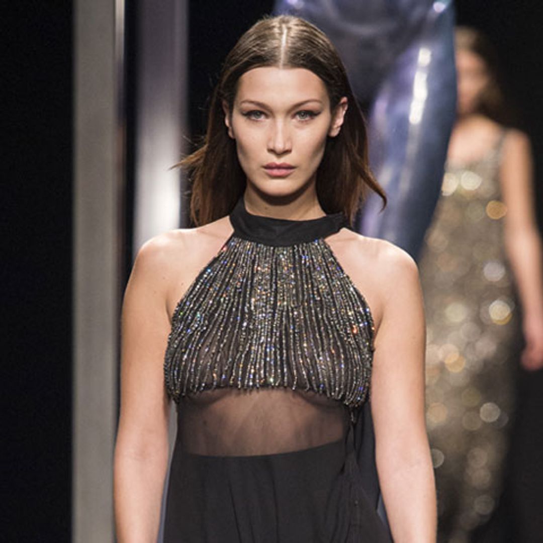 Alberta Ferretti, una colección 'disco' para las invitadas de otoño