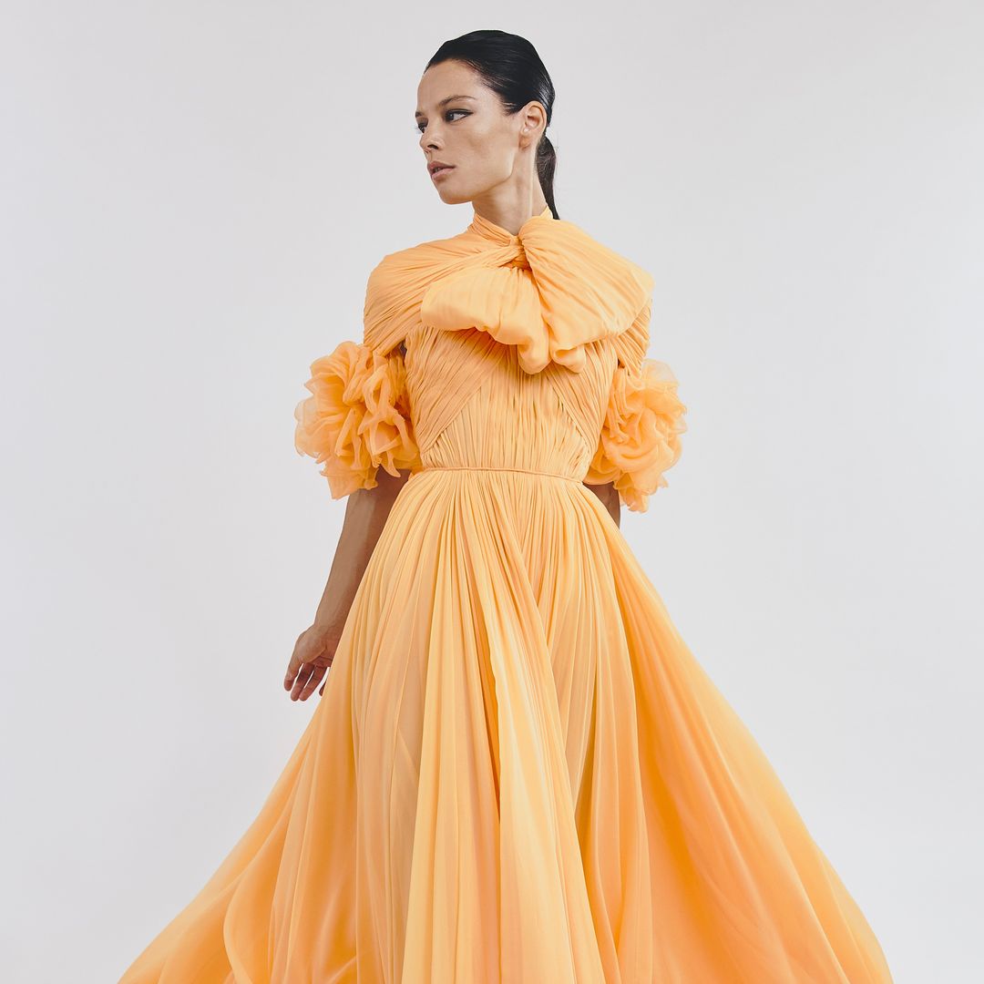 La Alta Costura más especial para Giambattista Valli: de sus vestidos con flores 3D a un reconocimiento histórico