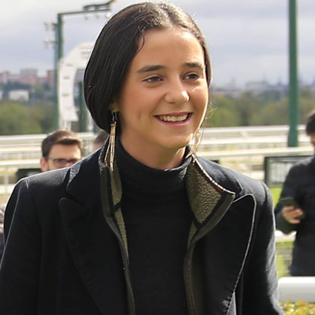 Victoria Federica, toda una experta en reciclar los pantalones blancos