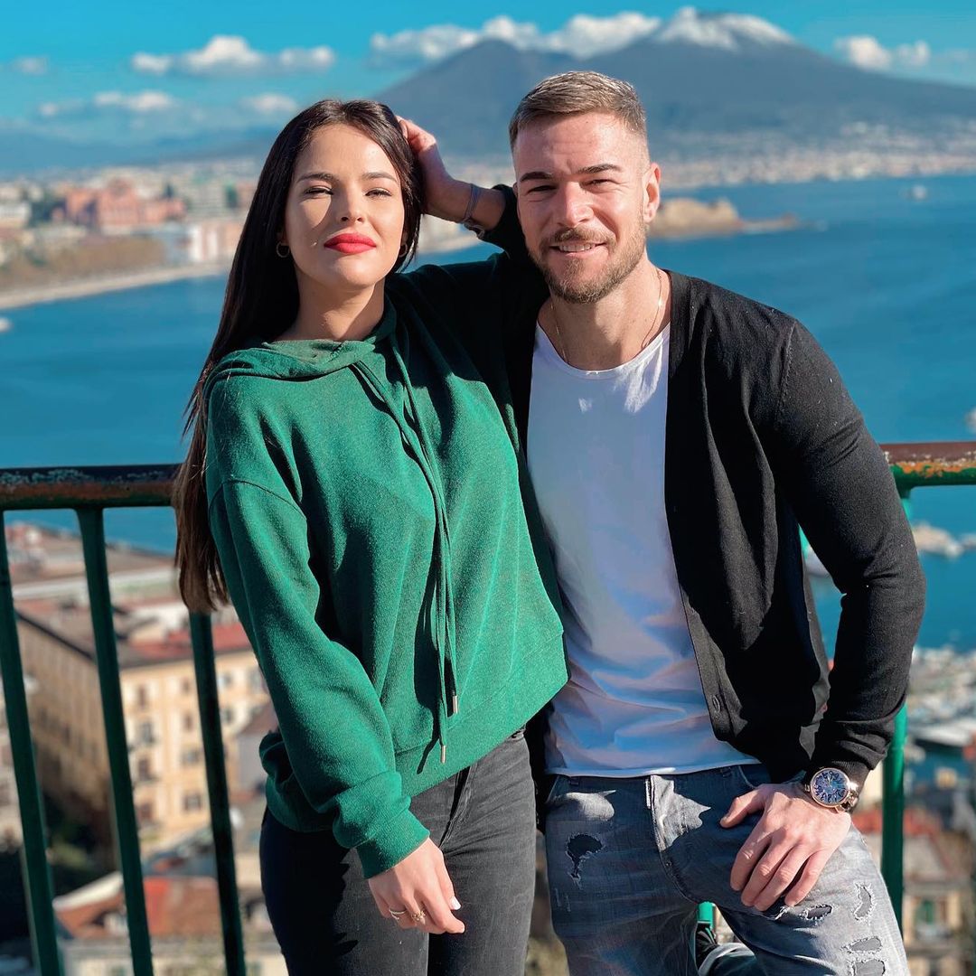 Tony Spina y su romántica carta a Marta Peñate en su primer aniversario de boda: "Contigo me siento completo"