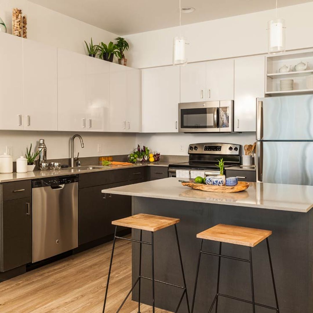 Ideas prácticas para que puedas rentabilizar el espacio de una cocina pequeña