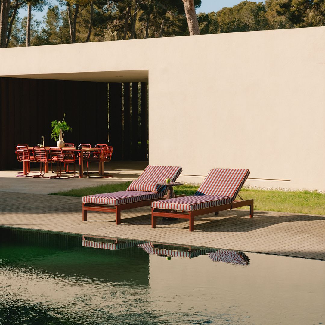 Muebles de jardín para tumbarse y relajarse: cómo crear un rincón de descanso sereno