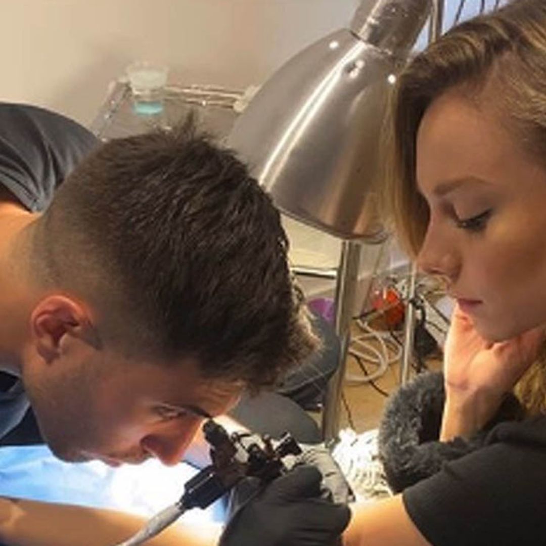 ¿Qué quiere decir? El enigmático tatuaje de Ester Expósito que ha despertado la curiosidad de los fans