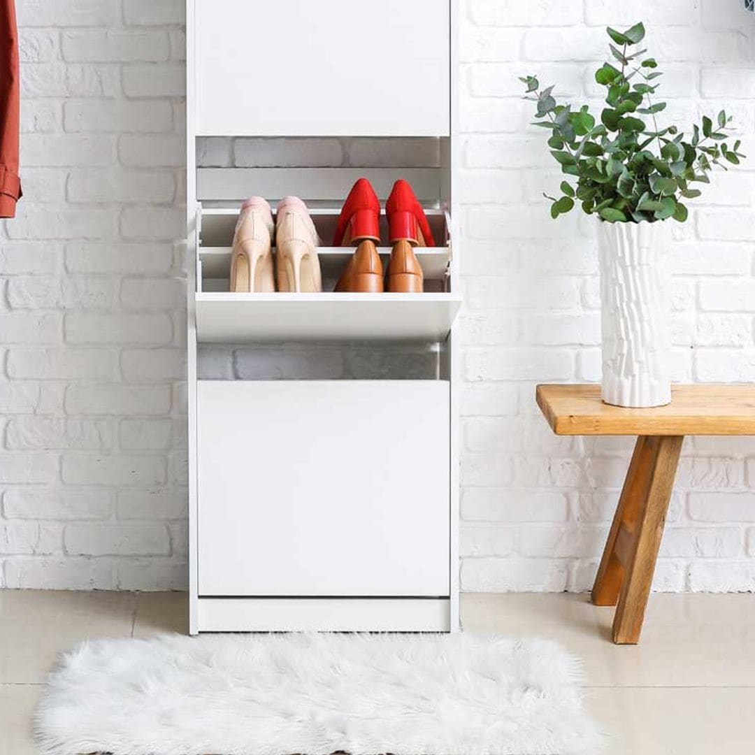 Zapateros prácticos y con estilo para mantener en orden el recibidor de tu casa