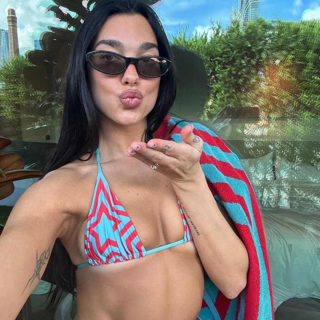 Dua Lipa posa en bikini en Sydney