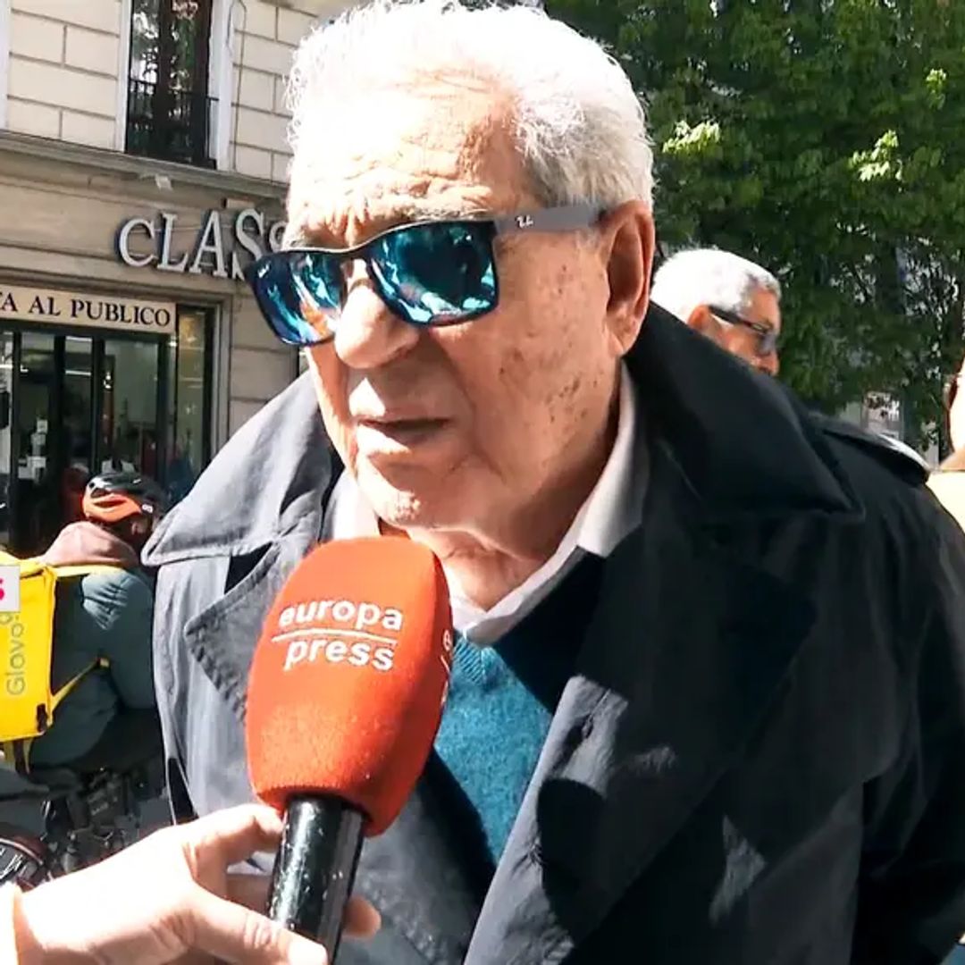 Andrés Pajares reaparece muy afectado en el funeral de Fernando Esteso: "No podía esperármelo"