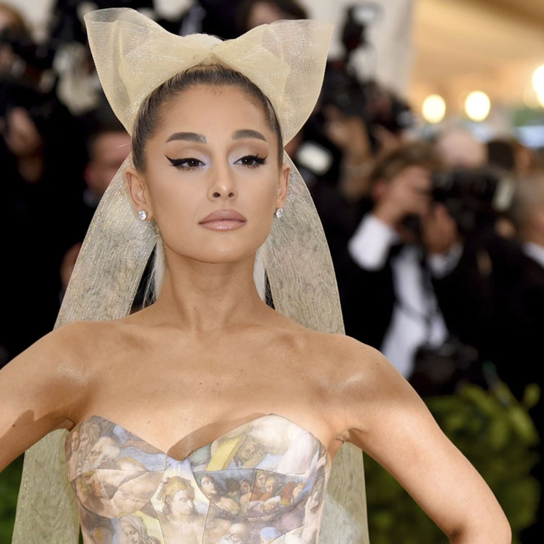 La reacción de Ariana Grande al ver su figura de cera en el Madame Tussauds de Londres