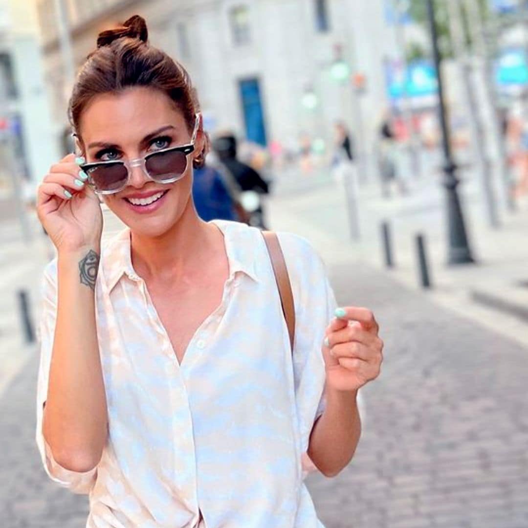 Si adoras llevar punto (también en verano) te va a encantar el top de Amaia Salamanca