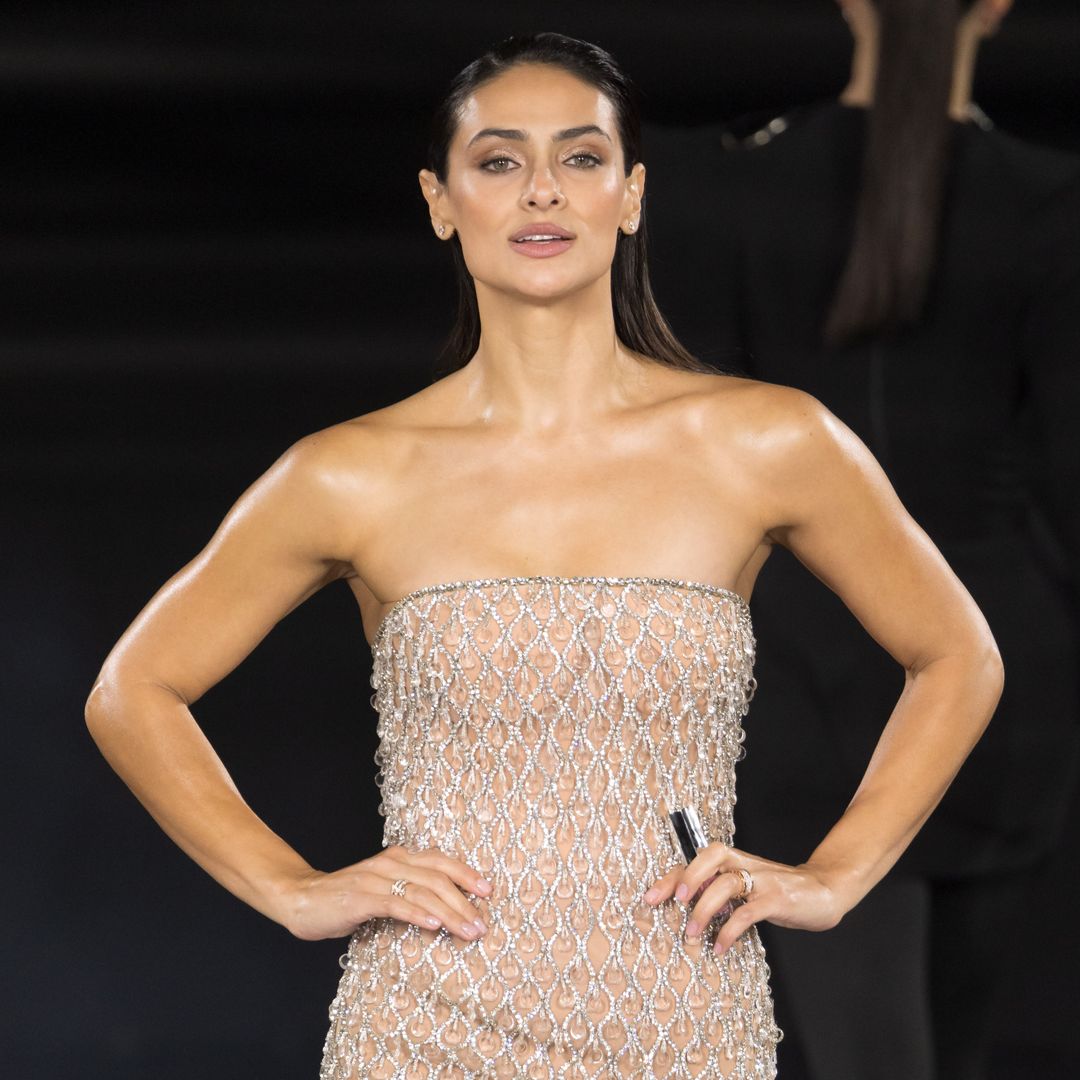 El secreto de la piel radiante de Belinda, Renata Notni y Samadhi Zendejas en el desfile de L’Oréal