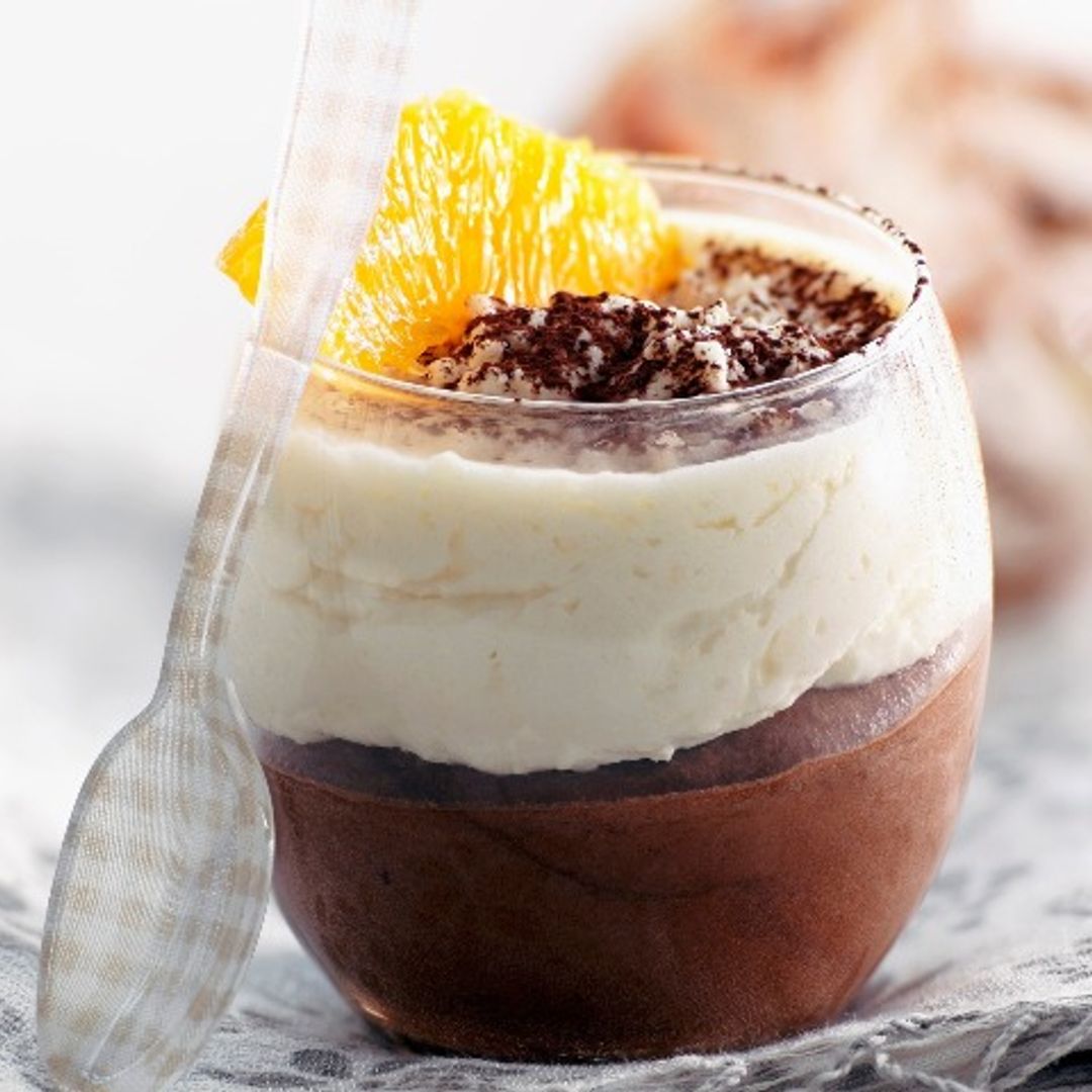 Dúo de 'mousse' de chocolate
