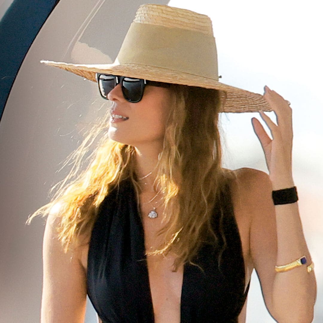 Mar Saura, impresionante en Ibiza con dos bañadores que demuestran que 'menos es más'