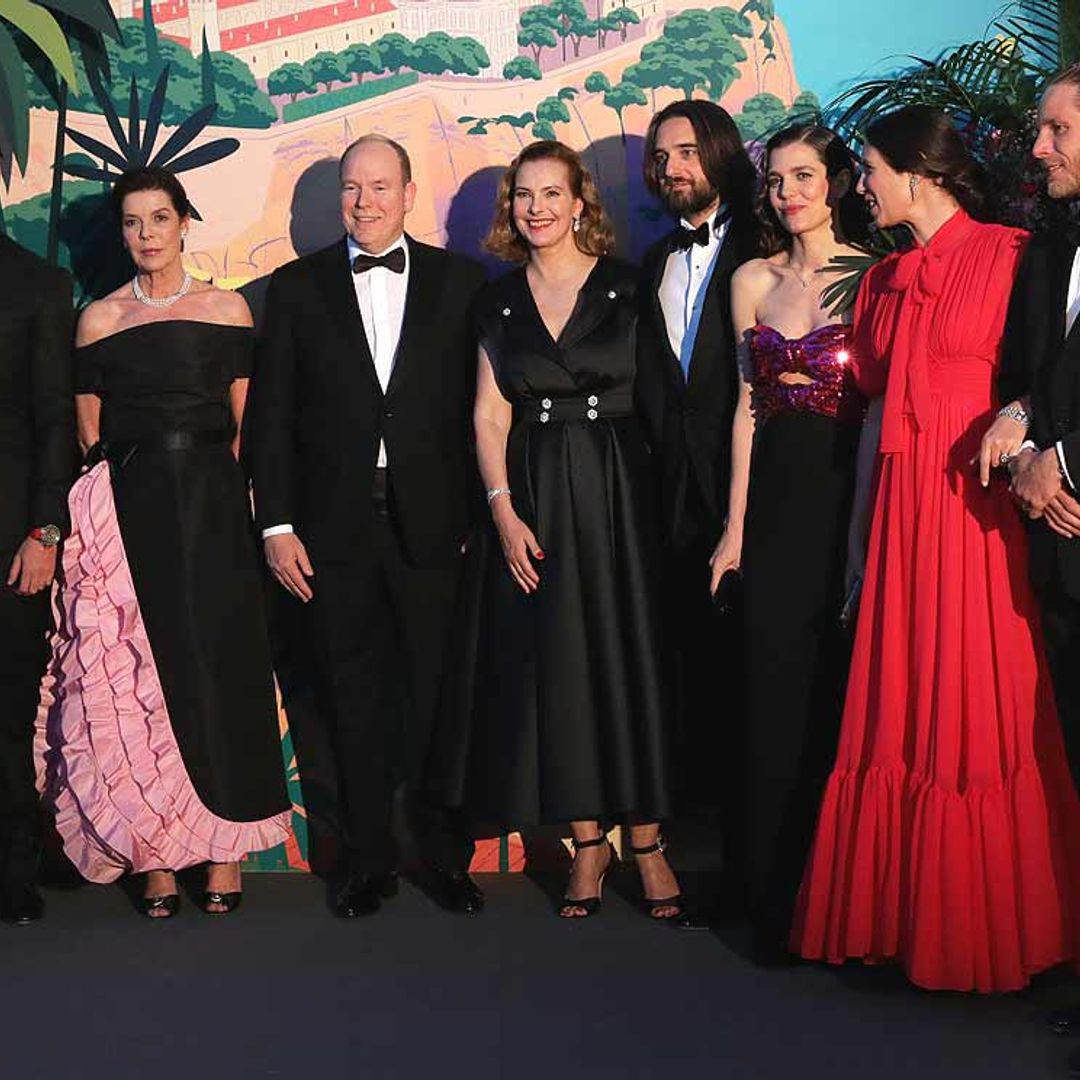 El homenaje de Carlota y Dimitri al Baile de la Rosa en su boda