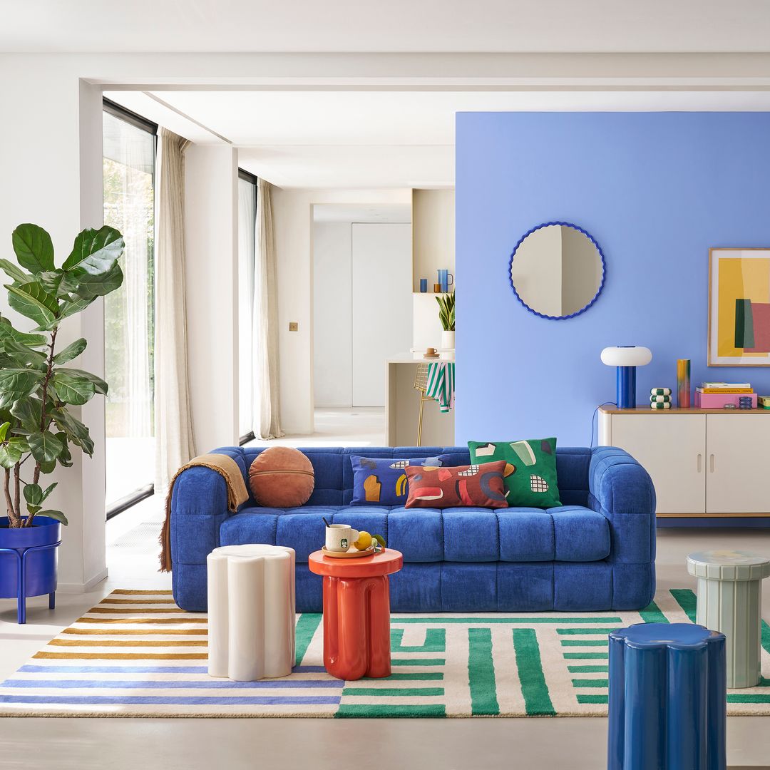 Mesas a todo color para el salón que se convertirán en objeto de deseo