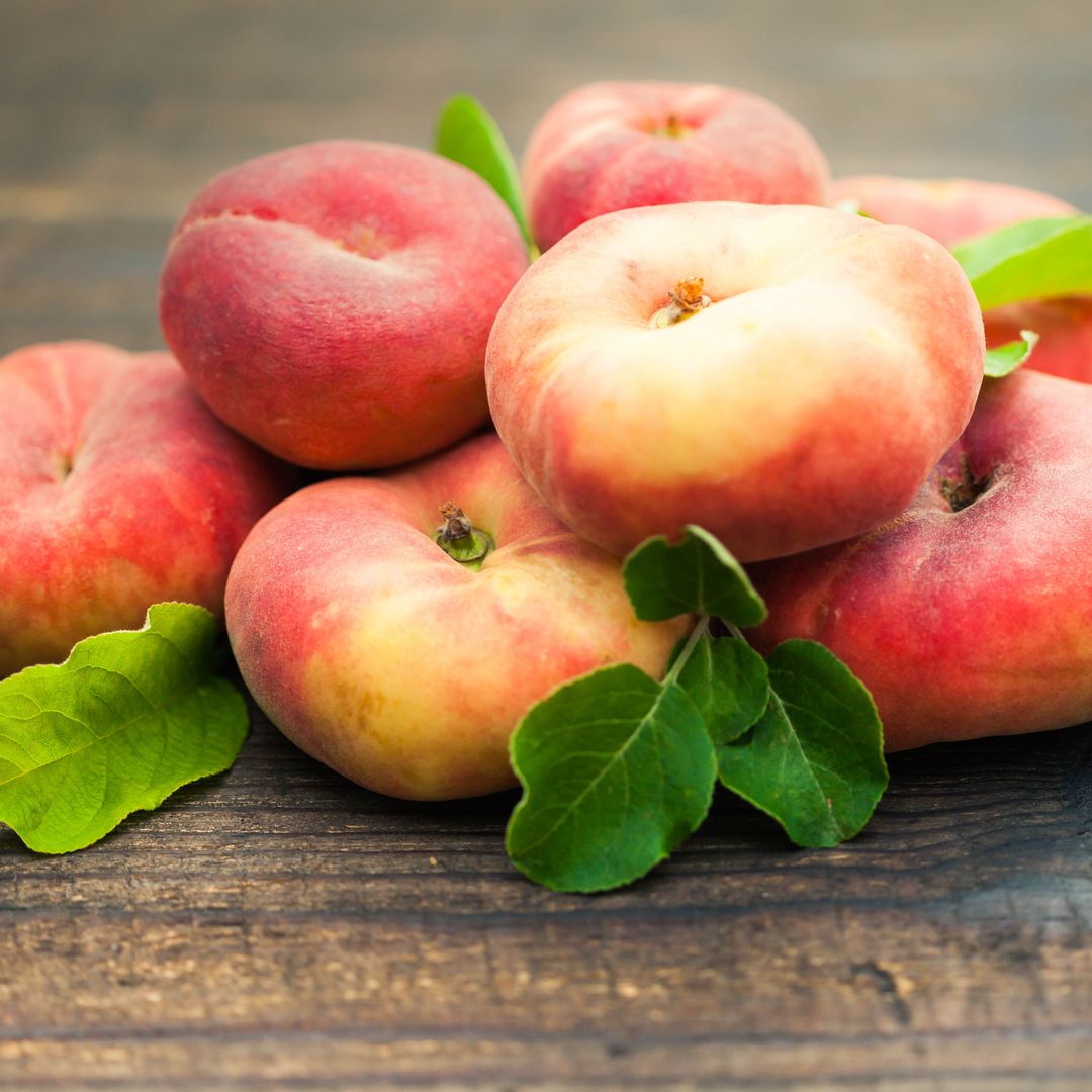 Cómo aprovechar la fruta más infravalorada del verano: recetas llenas de sabor para sacarle el máximo partido