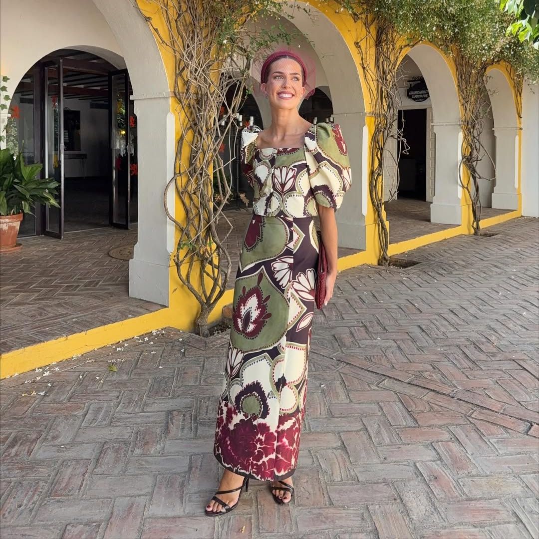 Look invitada boda de @romillanh