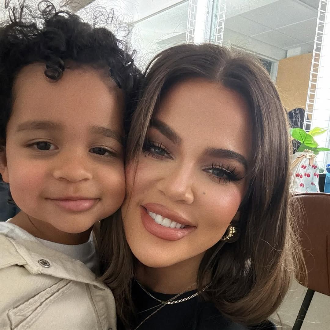 Khloé Kardashian celebra el 3 cumpleaños de su hijo con esta alucinante fiesta para amantes de Mickey Mouse