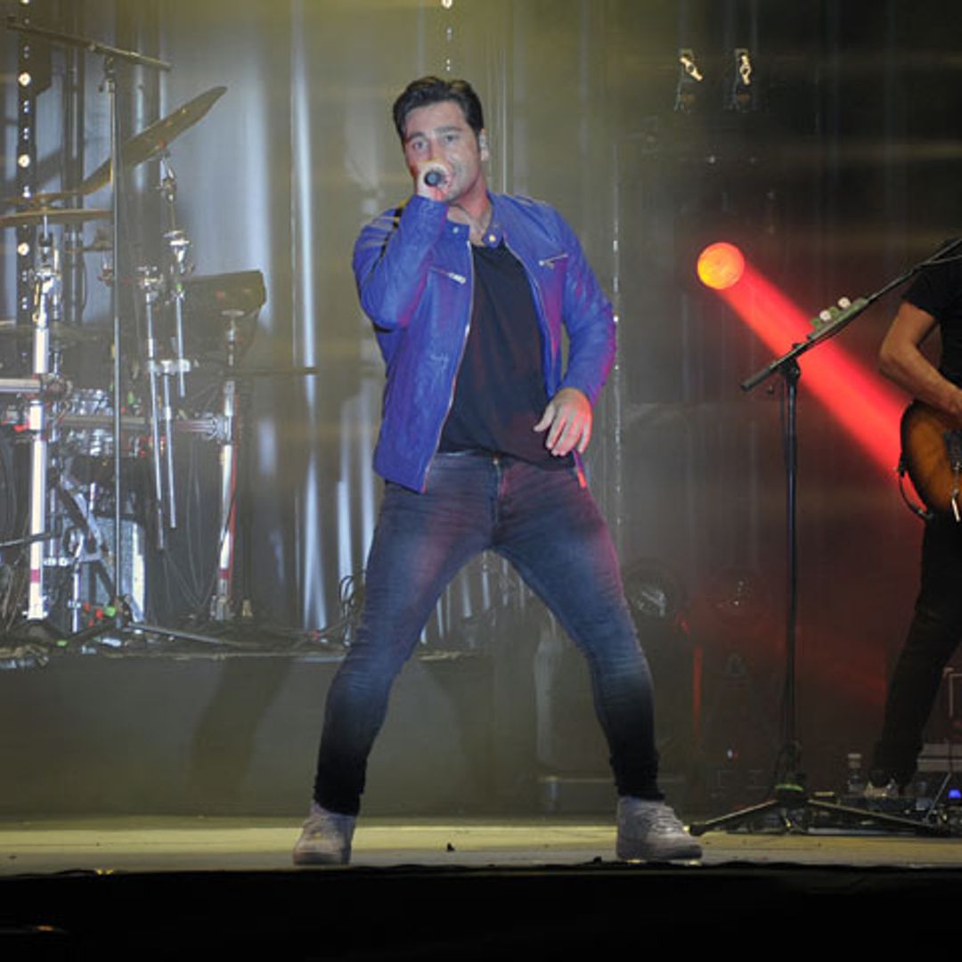 El emotivo regalo musical de David Bustamante a su hija por su cumple en un concierto