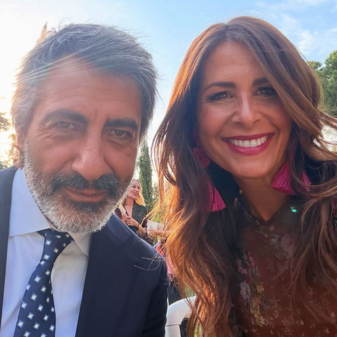 Nuria Roca vuelve a su Valencia natal y comparte una emotiva imagen junto a sus padres, separados desde hace 51 años y muy bien avenidos
