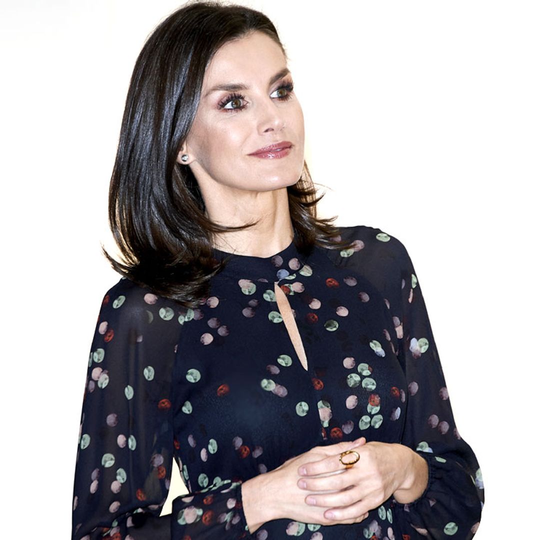 Recordamos el mono de Inés Domecq y otros looks virales de la Reina en FITUR desde 2009