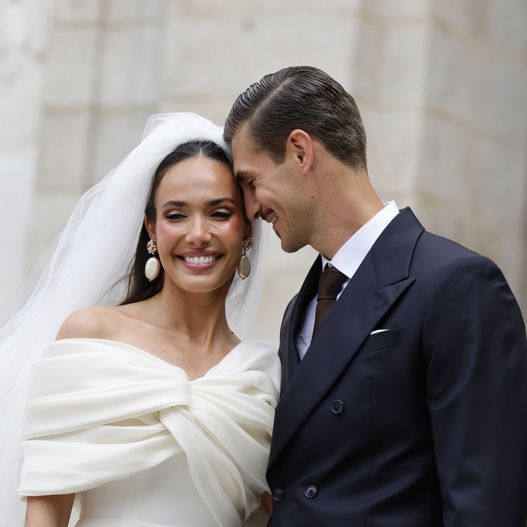 Ana Moya y el portero Diego Conde se dan el ‘sí, quiero’ en una espectacular boda llena de 'influencers'