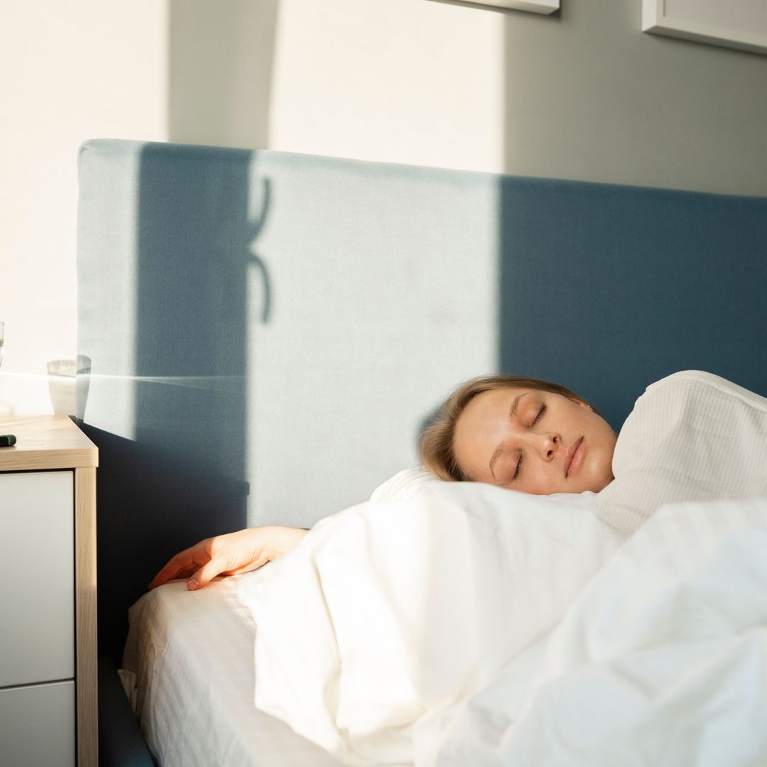 El secreto para dormir más y mejor a partir de los 45 es este colchón de hotel a mitad de precio