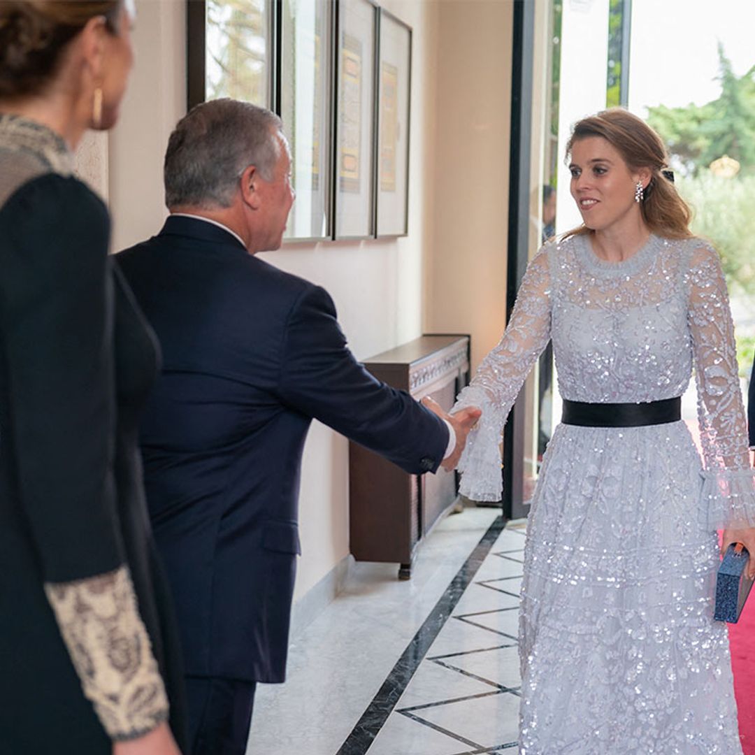 La aparición de Beatriz de York en la boda jordana con todo y una tiara que no había sido vista en 20 años