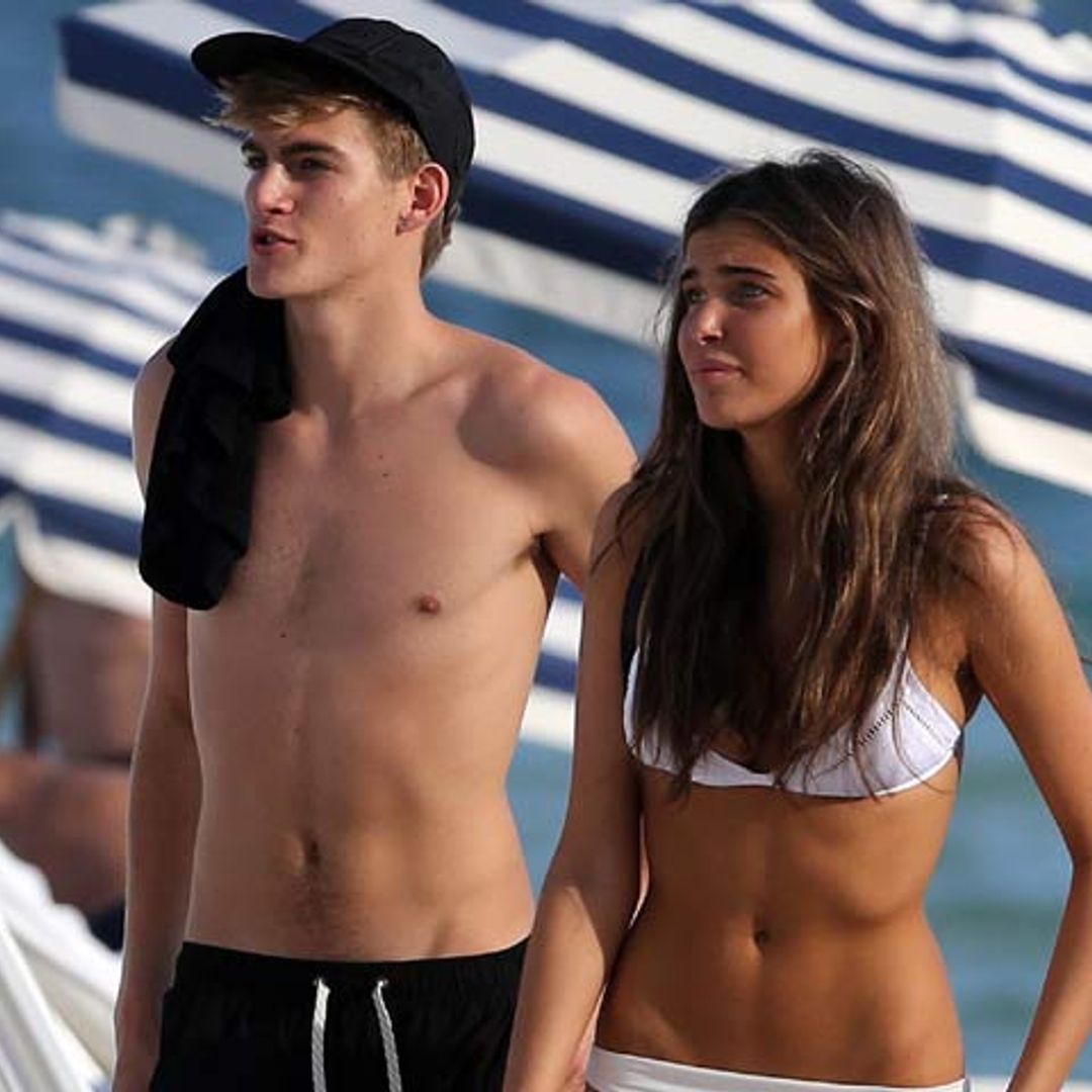 La impresionante acompañante del hijo de Cindy Crawford en las playas de Miami