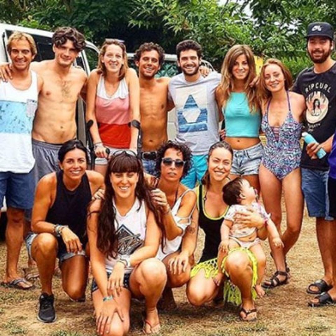 La escapada playera de Yon González y Ángela Cremonte