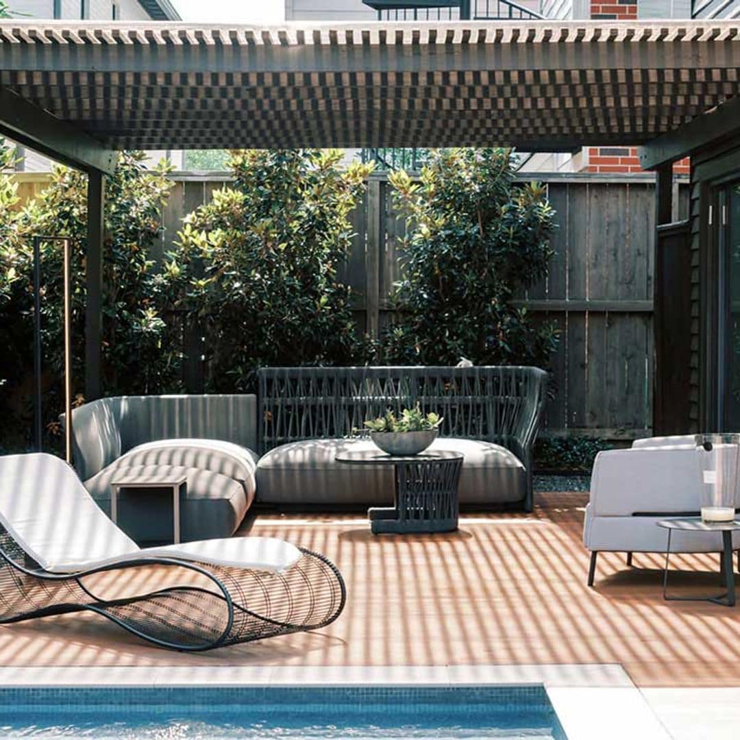 Tendencias clave para decorar terrazas, porches y jardines