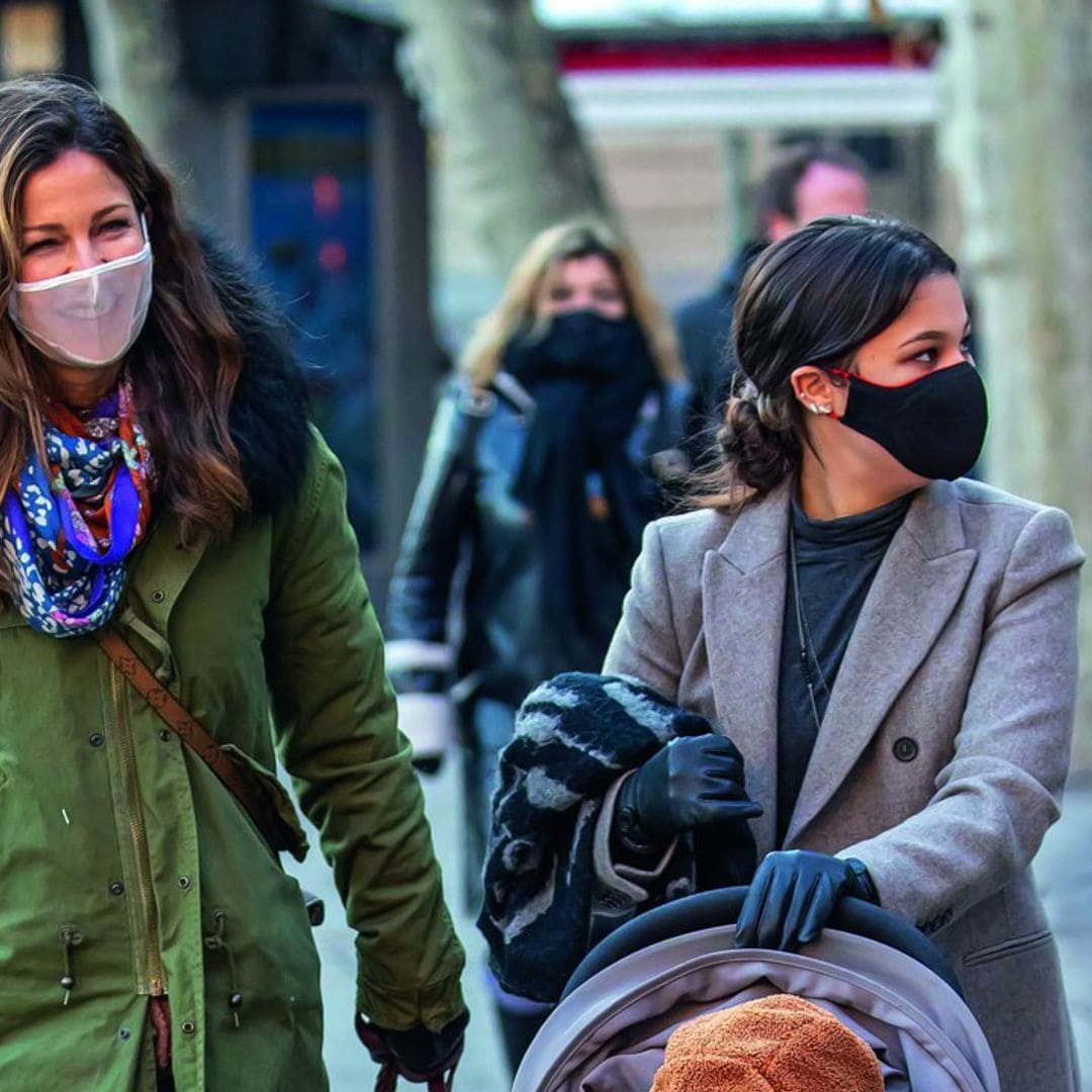 Genoveva Casanova y Jaydy Michel almuerzo entre amigas con sus respectivas hijas, Amina y Manuela