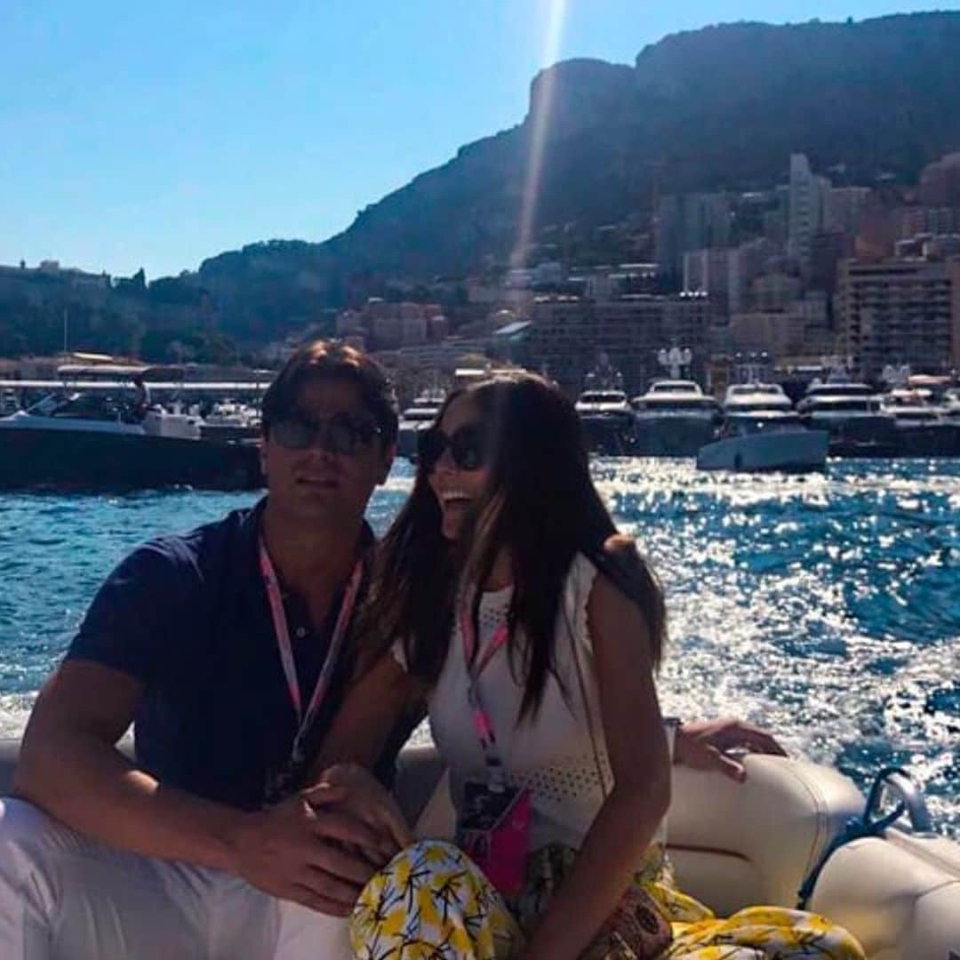 A dos meses de su boda, Ximena y Juan Carlos siguen de luna de miel -con todo y operación-