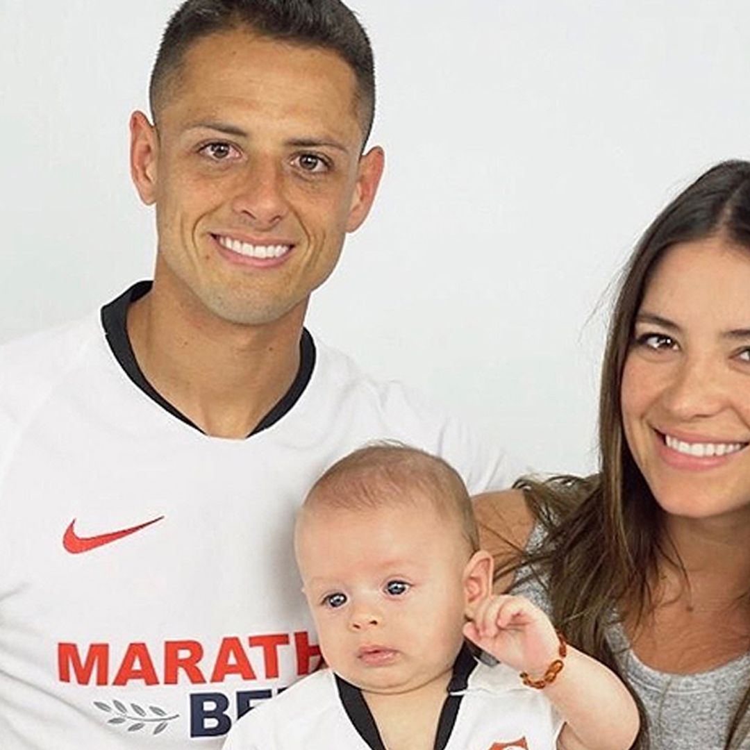 El hijo de Chicharito y Sarah Kohan, ¡un mini-futbolista adorable!