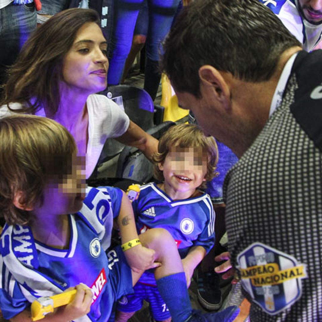 Sara Carbonero y sus hijos, los mejores talismanes de Iker Casillas en Portugal