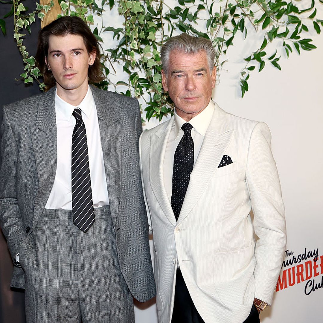 Pierce Brosnan cede el protagonismo a Dylan, su hijo modelo que eclipsa con su imponente figura y estilo en Londres