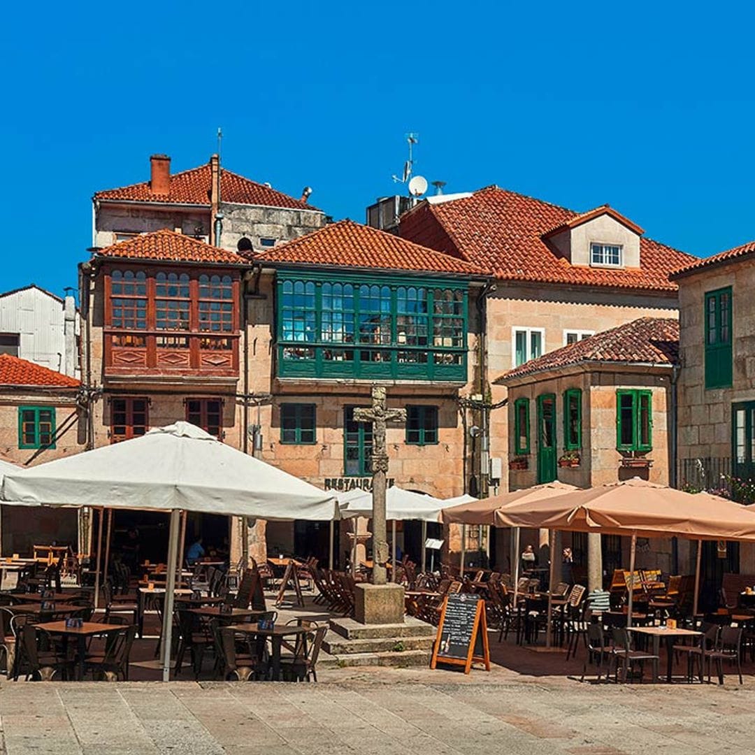 10 paradas imprescindibles en Pontevedra: entre rúas, plazas y camelias