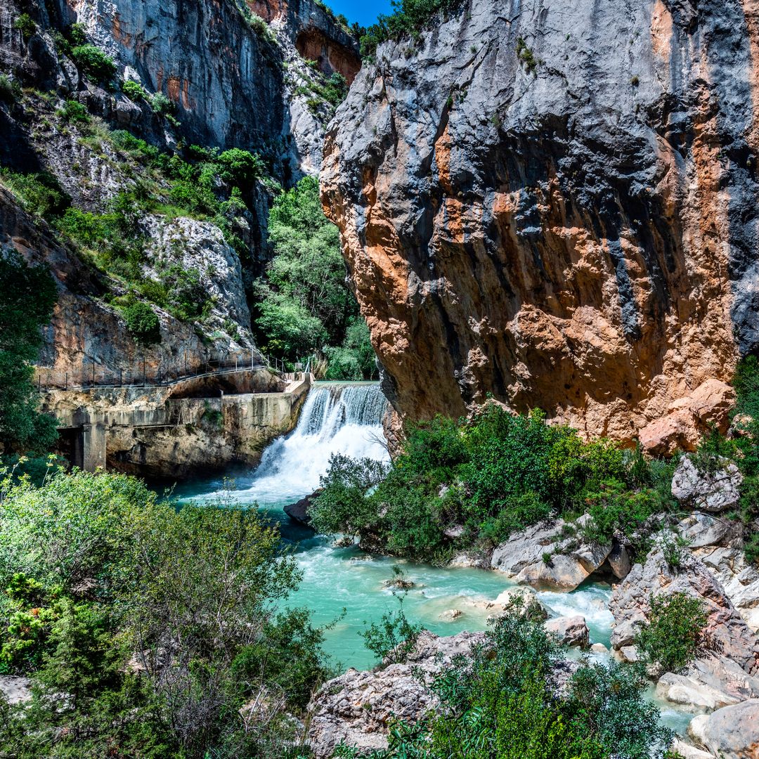 Las piscinas naturales más espectaculares de Aragón para este verano: aguas turquesa entre cañones, montañas y bosques