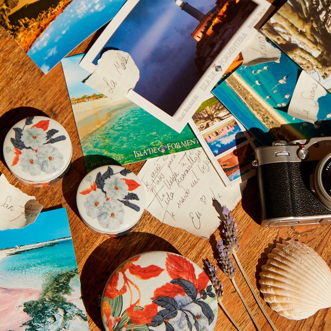 Postales, artesanía y recuerdos