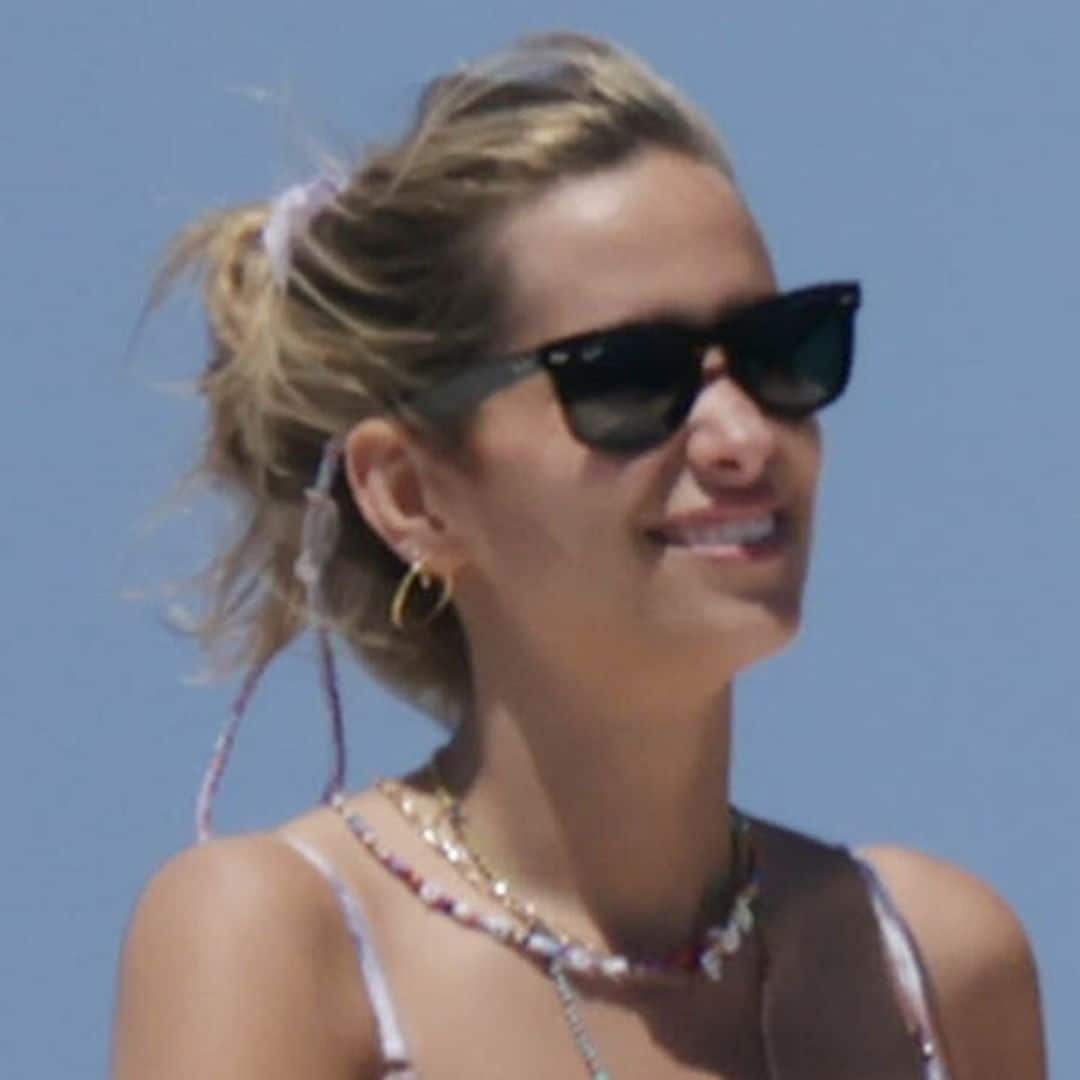 Las imágenes de María Pombo en bikini que muestran su espectacular recuperación