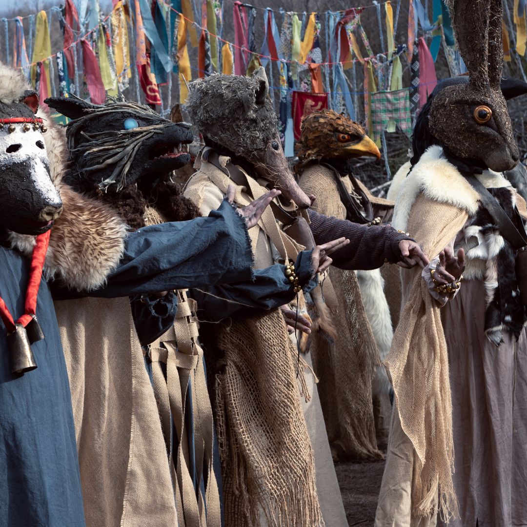 Fotograma de la serie El cuco de cristal, de Netflix