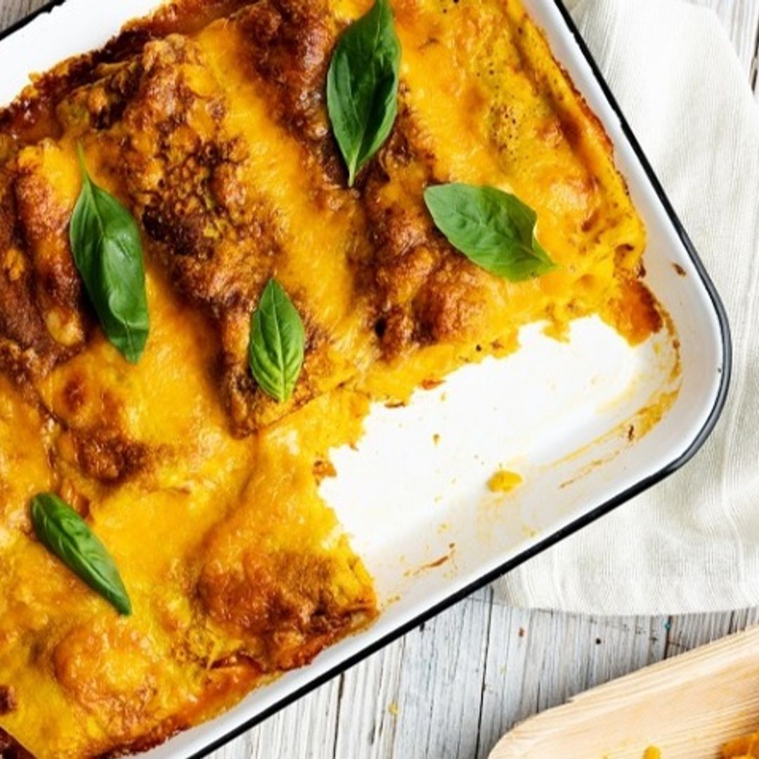 'Crêpes' de zanahoria y salsa de tomate