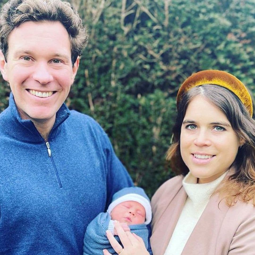Eugenia de York y Jack Brooksbank posan por primera vez con su bebé August Philip Hawke
