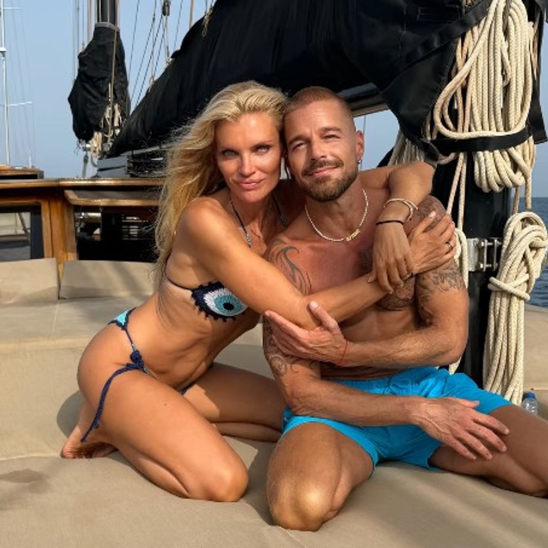 Ricky Martin, 'Livin' la vida loca' en Ibiza junto a una impresionante Esther Cañadas antes de su único concierto en España
