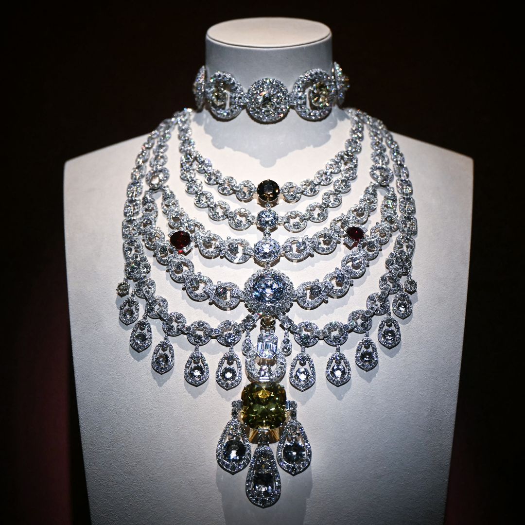 Conoce la nueva exhibición dedicada al legado de la joyería de Cartier