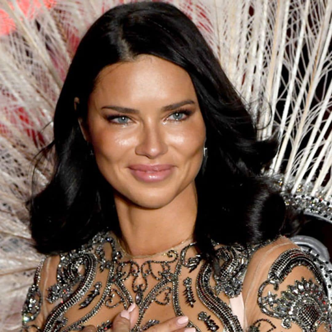 Las lágrimas de Adriana Lima hacen historia en el desfile de Victoria's Secret