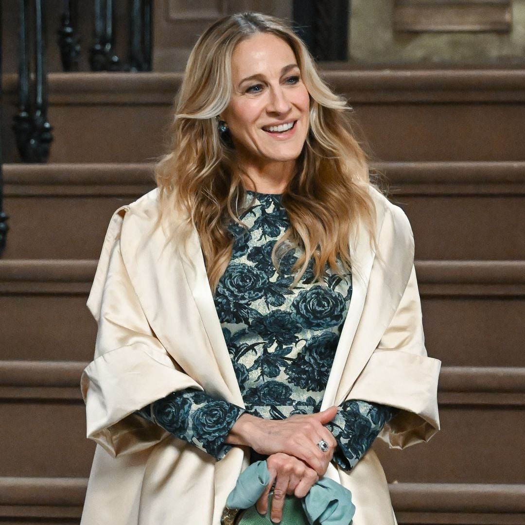 Vestidos de fiesta para mujeres a partir de los 50 que sientan de maravilla