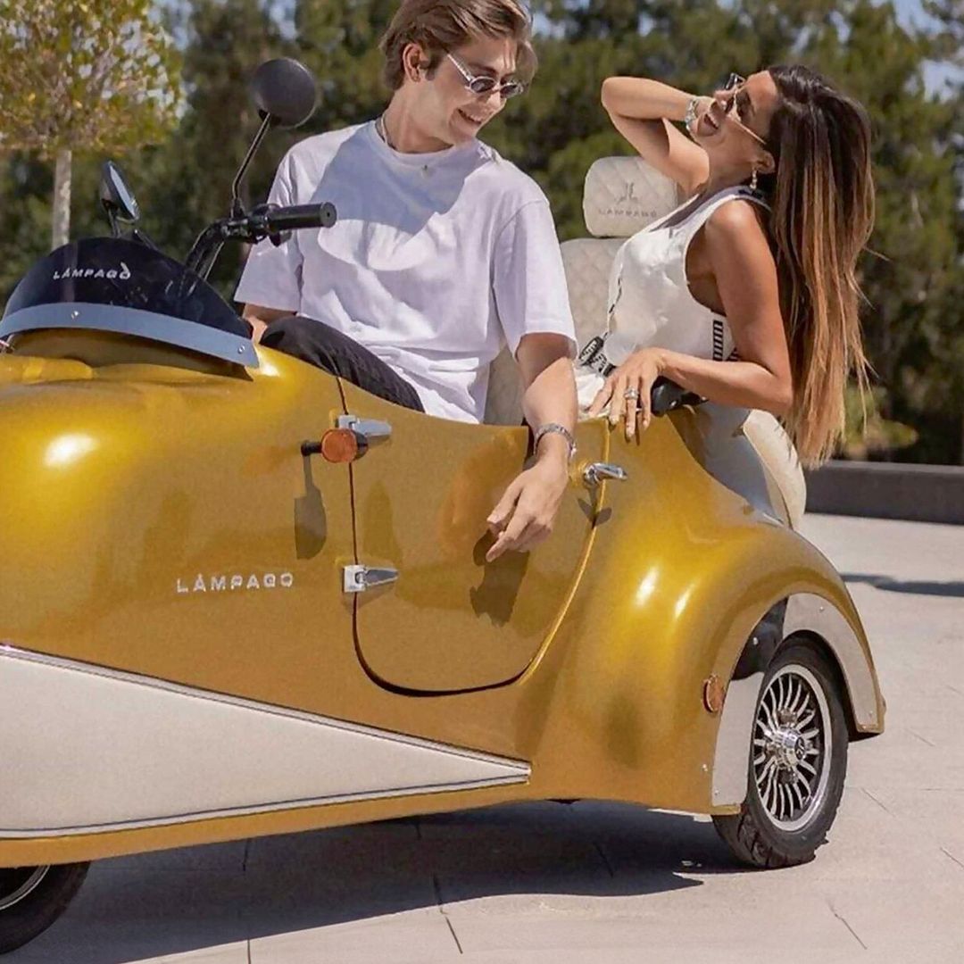 Futurista, pero real: los triciclos eléctricos de diseño llegan a las ciudades