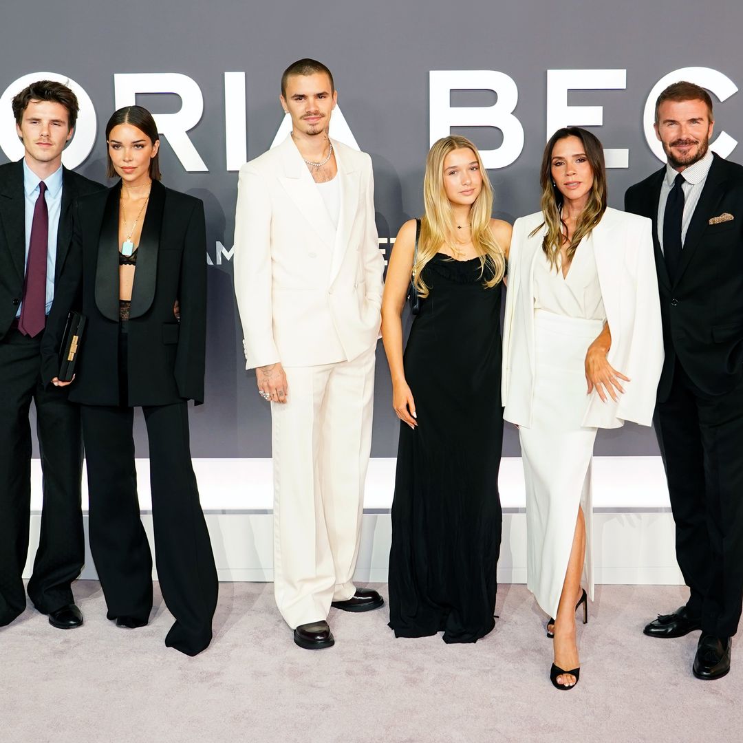Victoria Beckham estrena su documental en Londres rodeada de su núcleo duro pero con una gran ausencia