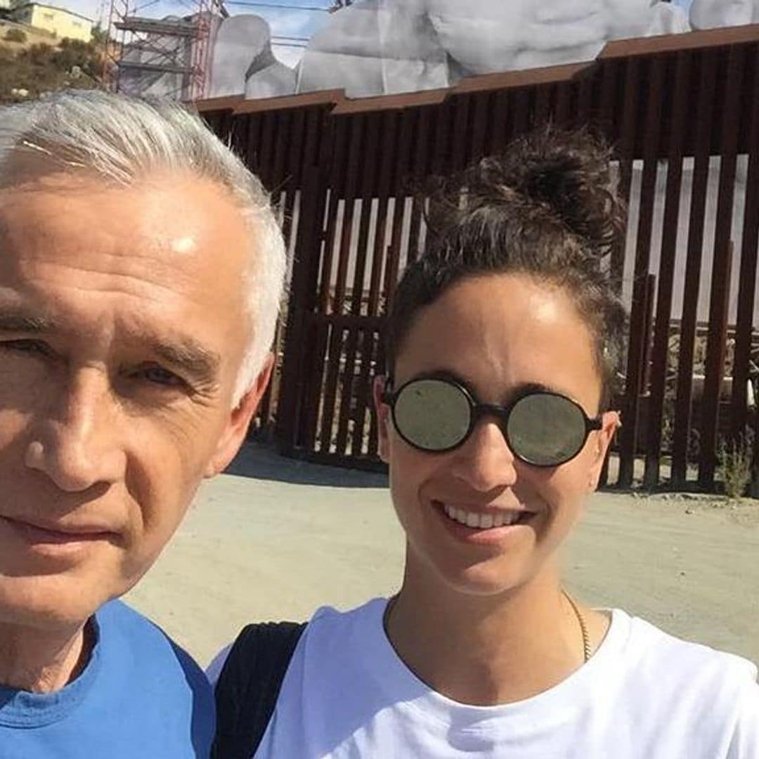 Jorge Ramos se solidariza con ‘Chicharito’ Hernández; él también vivió separado de su hija